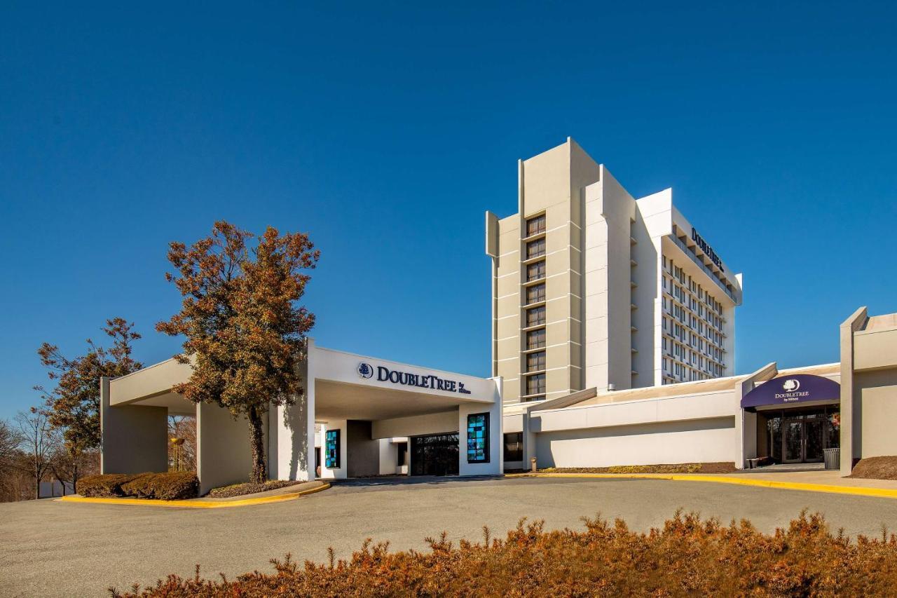 Doubletree By Hilton Washington Dc North/Гейтърсбърг Екстериор снимка