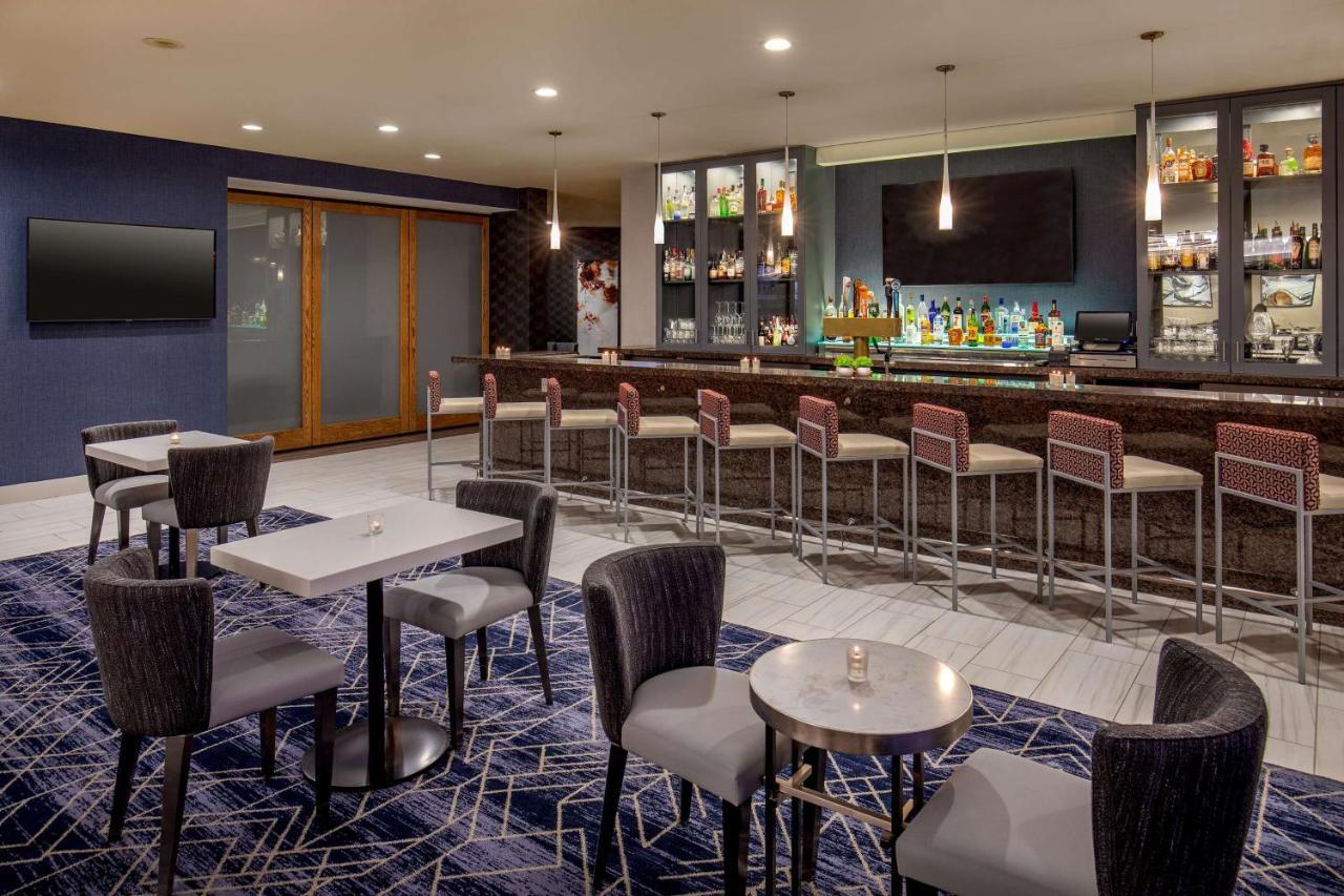 Doubletree By Hilton Washington Dc North/Гейтърсбърг Екстериор снимка