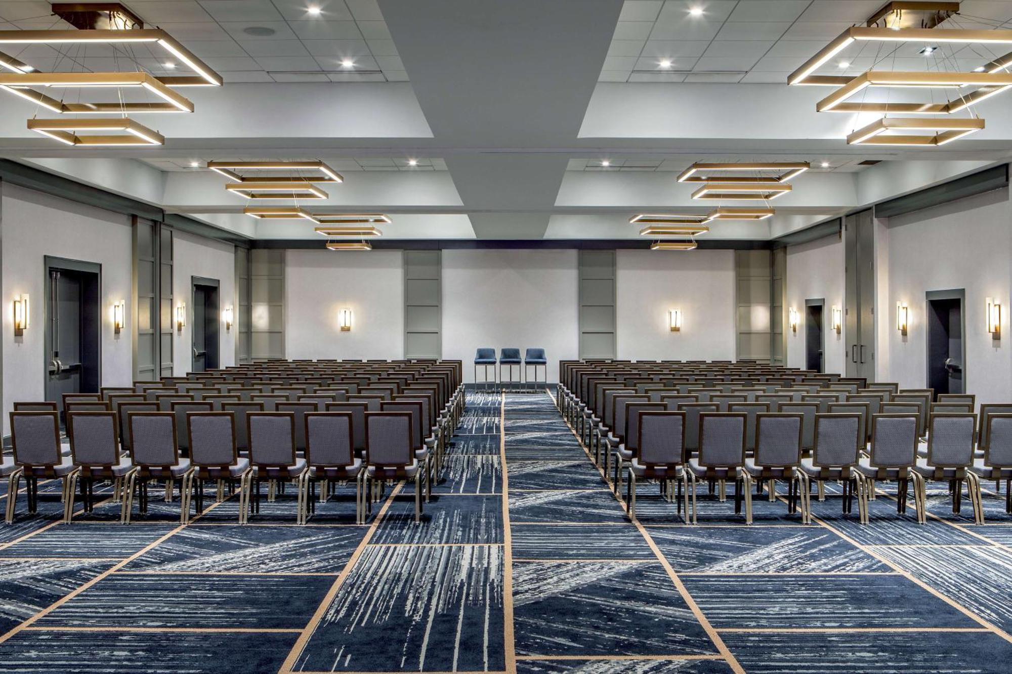 Doubletree By Hilton Washington Dc North/Гейтърсбърг Екстериор снимка
