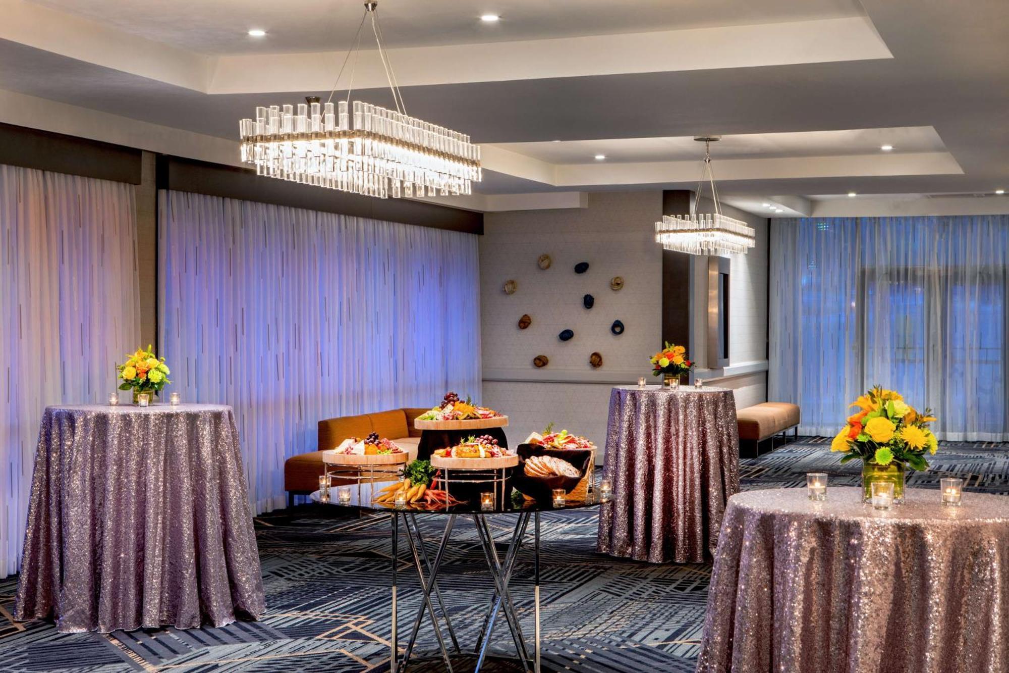 Doubletree By Hilton Washington Dc North/Гейтърсбърг Екстериор снимка