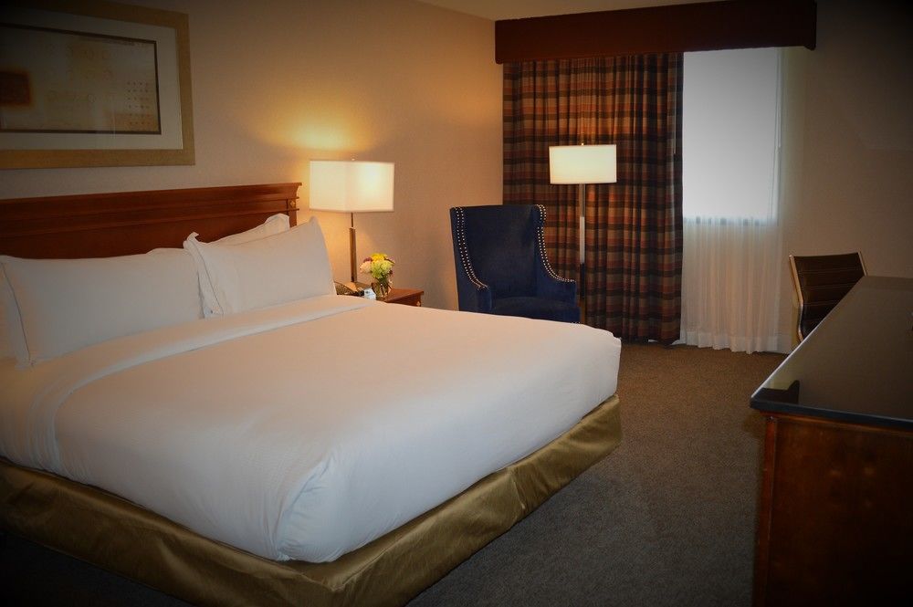Doubletree By Hilton Washington Dc North/Гейтърсбърг Екстериор снимка