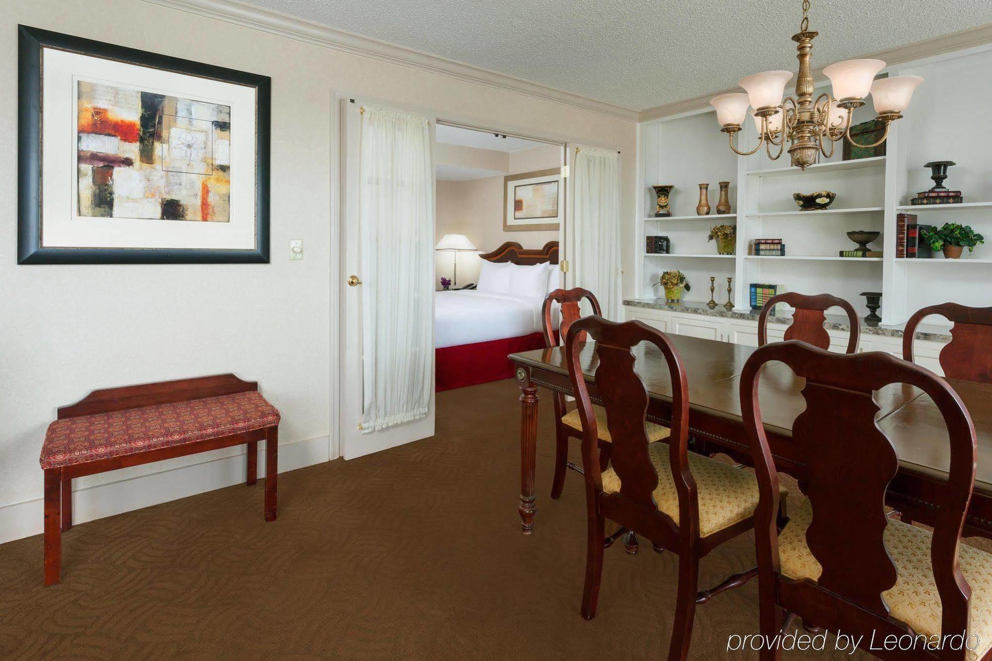 Doubletree By Hilton Washington Dc North/Гейтърсбърг Екстериор снимка